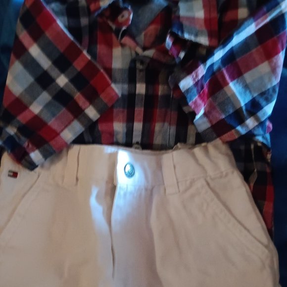 Tommy Hilfiger short set - Picture 4 of 4